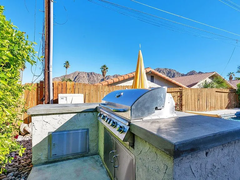 53450 Avenida Alvarado — Photo 24