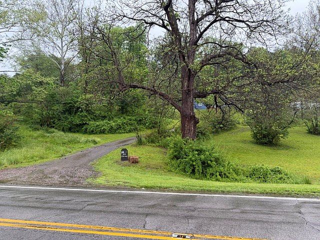 2nd image of 8870 State Route 140
