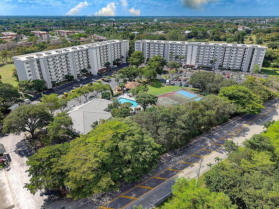1st image of 5900 NW 44th St APT 202