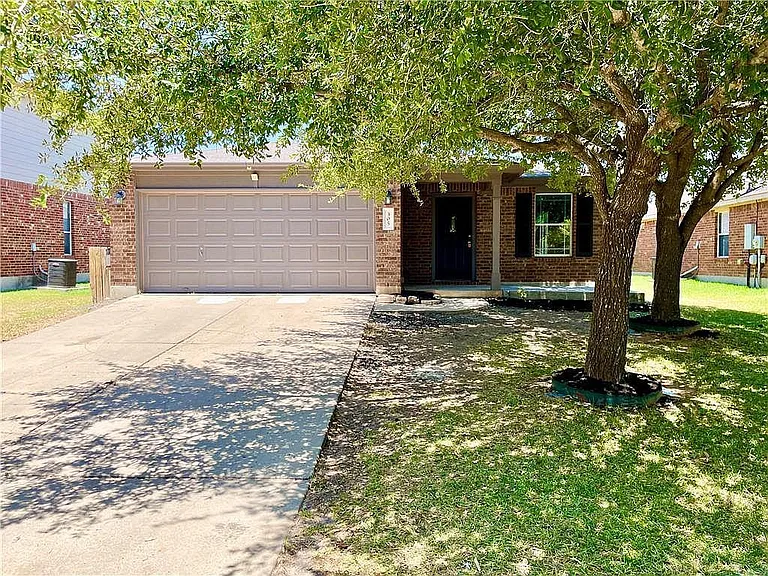 305 Mossy Rock Dr — Photo 1