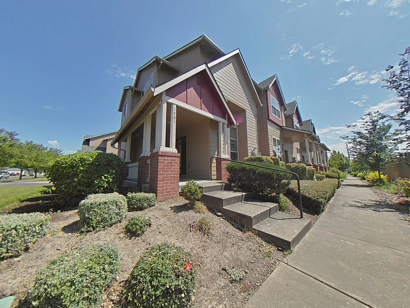 1701 SW Stanford St photo 1