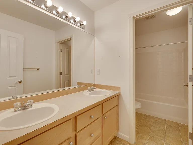 6720 Marshall Ave SE — Photo 23