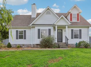 997 Joey Dr, Clarksville, TN 37042