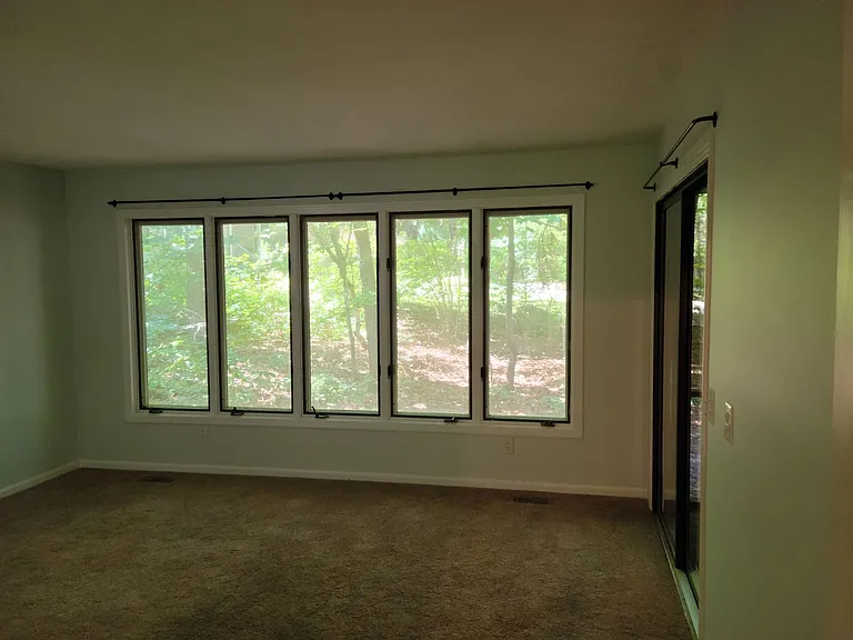 1811 Irish Blvd — Photo 20