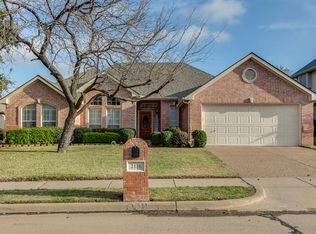 2116 Longfellow Ln, Flower Mound, TX 75028