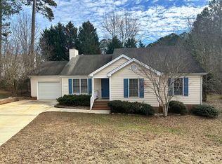 6004 Sweden Dr, Raleigh, NC 27612