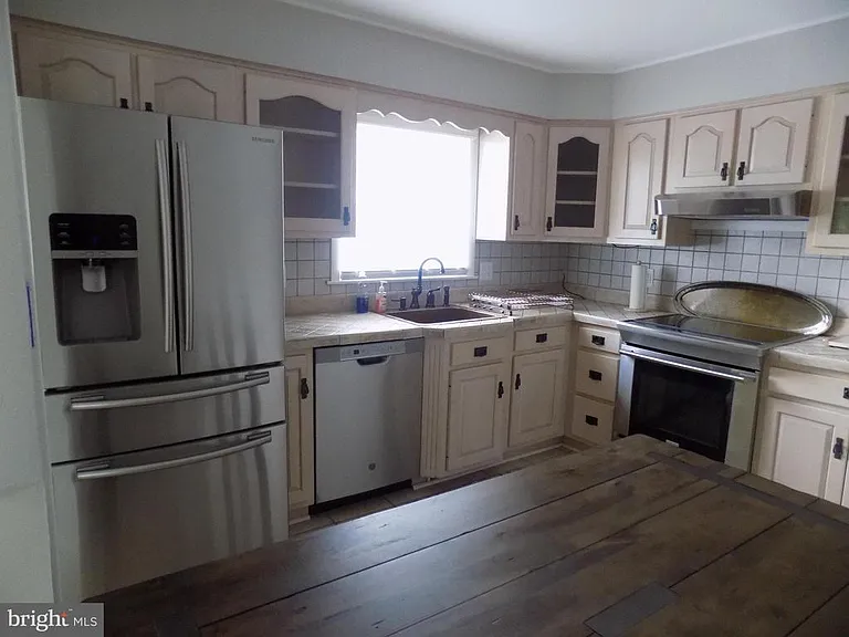 313 Glenville Rd — Photo 27