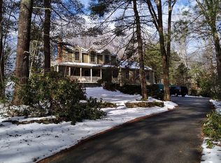 88 Old Quarry Rd, Glocester, RI 02857
