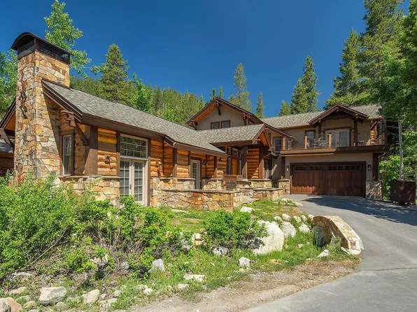 107 Shoshone Ct, Olympic Valley, CA 96146