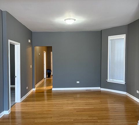 4th image of 6219 S Marshfield Ave #1