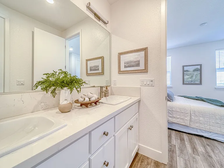 2167 Kenrick Ln — Photo 12