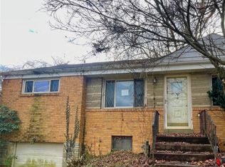 6514 Ventura Dr, Pittsburgh, PA 15236