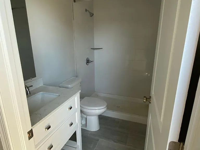 776 S 15th St — Photo 3