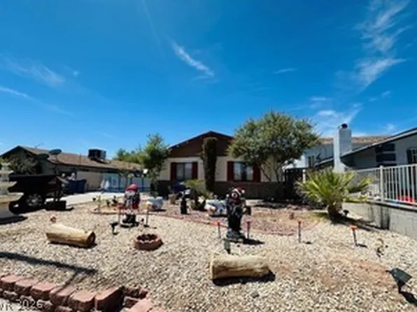 5943 Willard St, Las Vegas, NV 89122