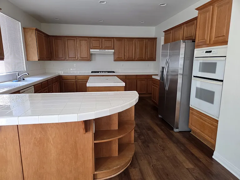 Large Kitchen with Island and Appliances