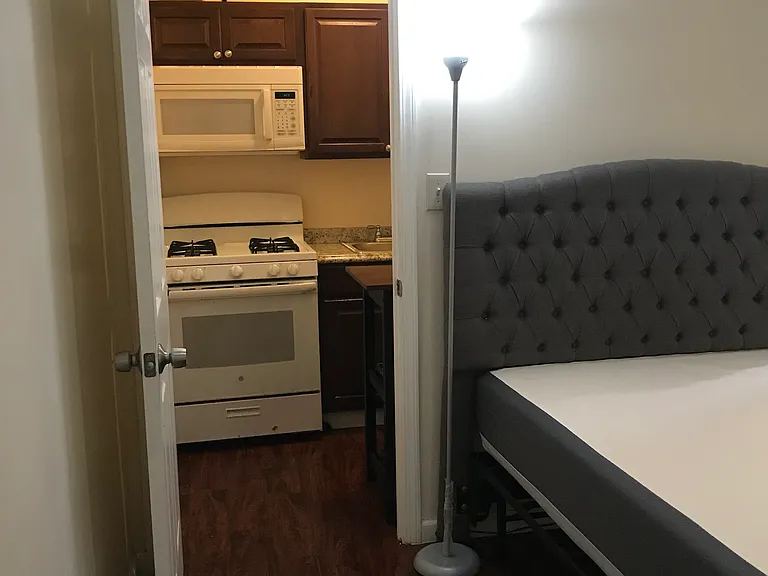 5145 Cypress St #1A — Photo 9