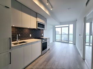 285 Dufferin St #822-W01, Toronto, ON M6K 1Z7