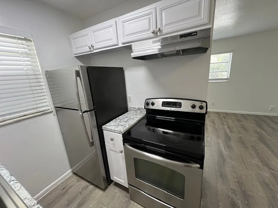 225 Ocean Breeze Lake Worth, FL 33460