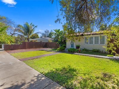 5822 SW 41st St, Miami, FL, 33155