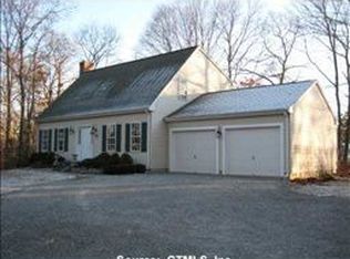 8 Sunset Ln, Clinton, CT 06413