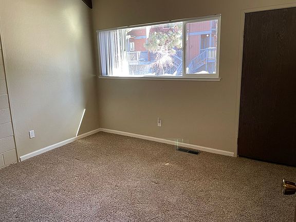 5th image of 1410 Ski Run Blvd #15