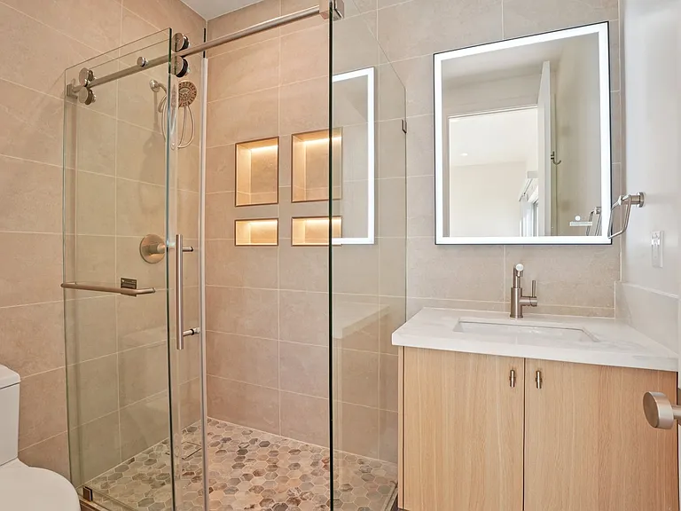6162 Oak Crest Way #6162 — Photo 15