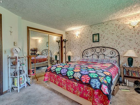 3rd image of 22809 NE 231st Ave