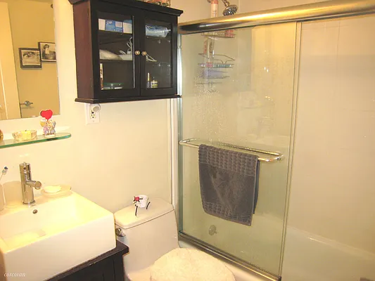 Rented by Corcoran | media 15