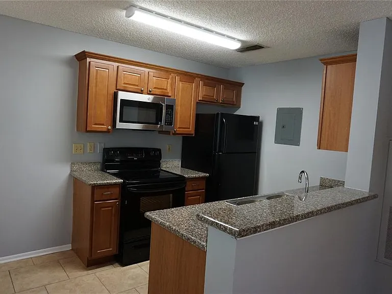 732 Secret Harbor Ln #100 — Photo 3