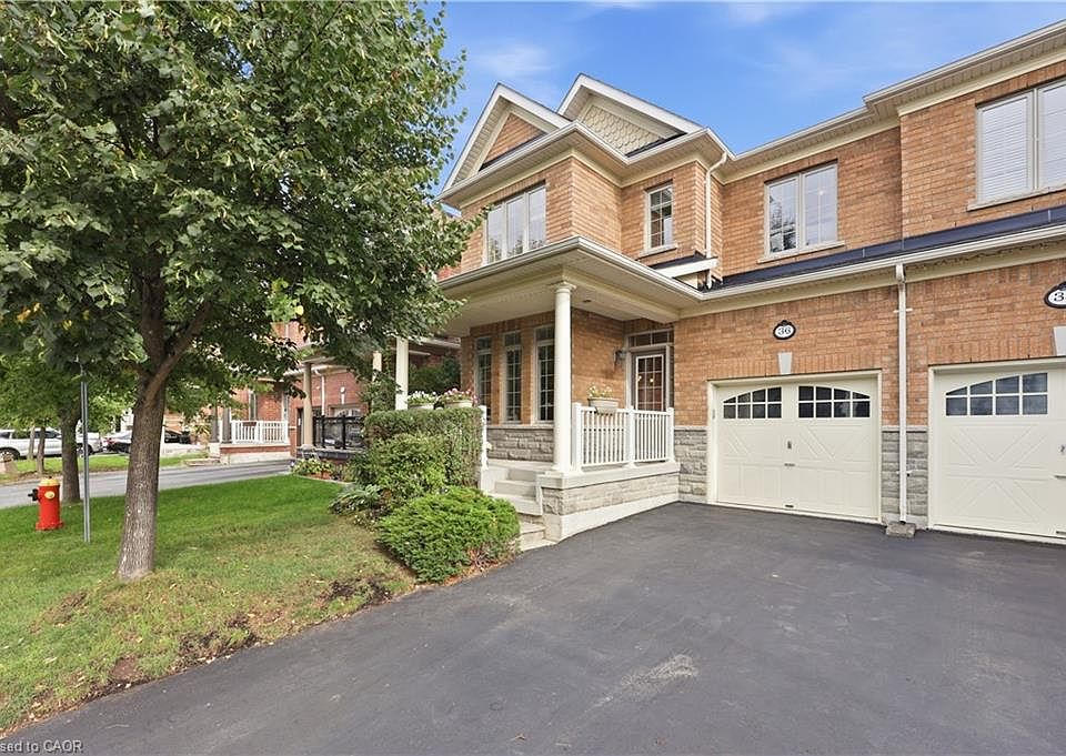 1st image of 36 Aird Ct