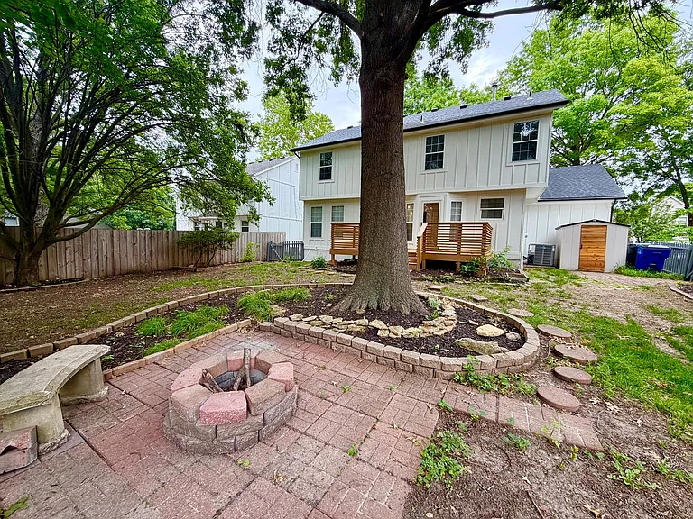 14776 S Alden St — Photo 30