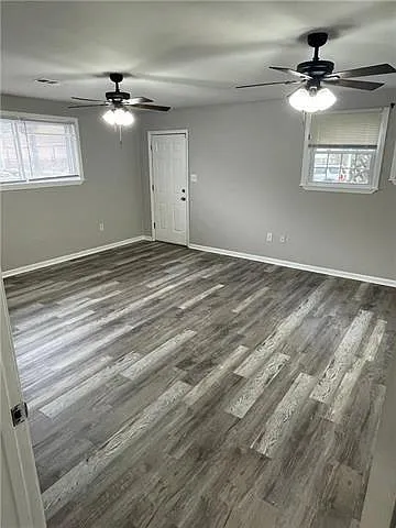 1535 Harrison Ave — Photo 7