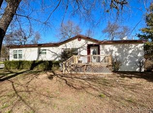 916 Bailey St SE, Ardmore, OK 73401