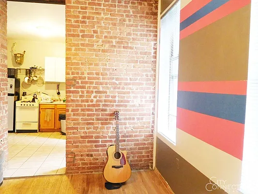 Rented by City Connections Realty | media 21