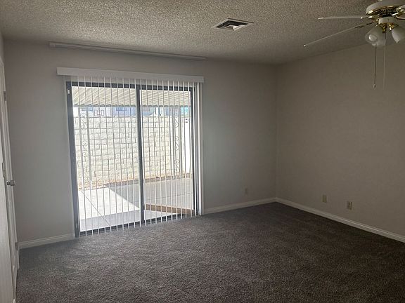 3rd image of 531 Grimsby Ave