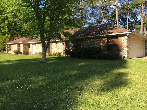 2nd image of 301 Pinehurst St