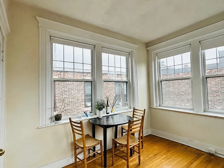 57 Alton Pl #3 — Photo 9