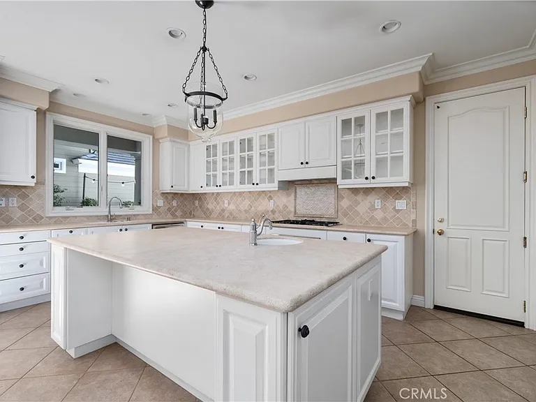 15 Spanish Bay Dr — Photo 4