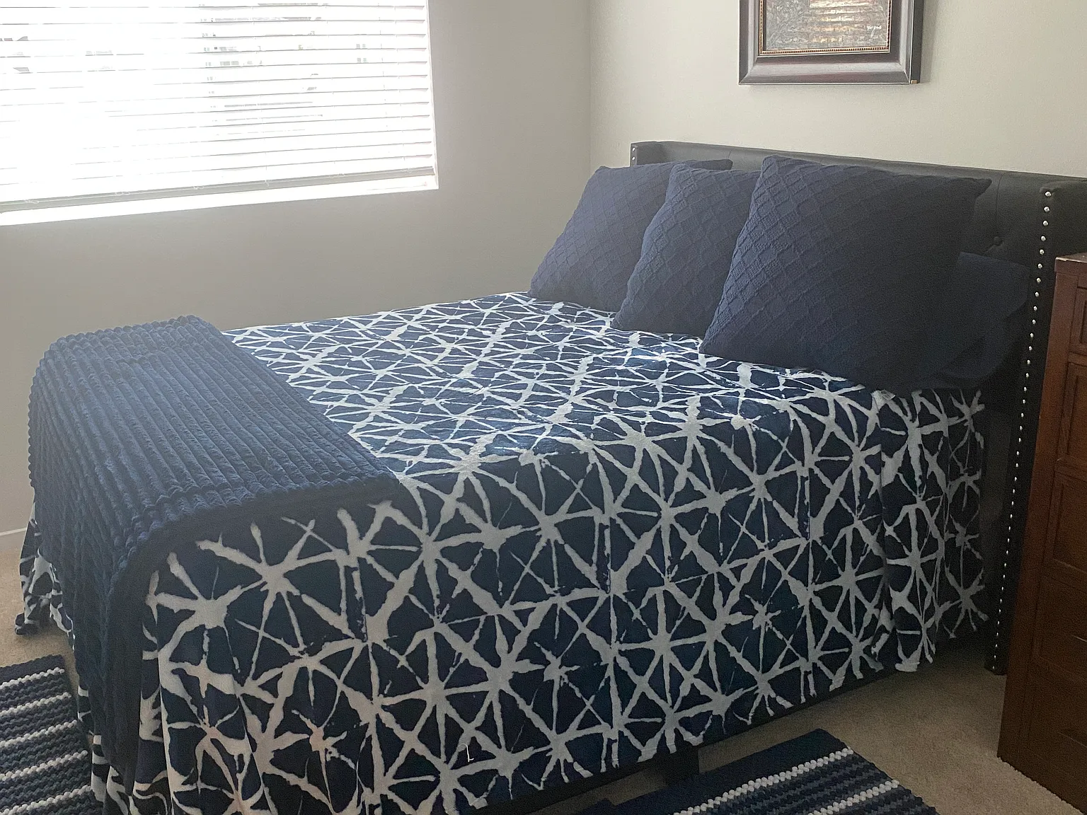 4 bed, 1916 sqft, $1,400 — Photo 1
