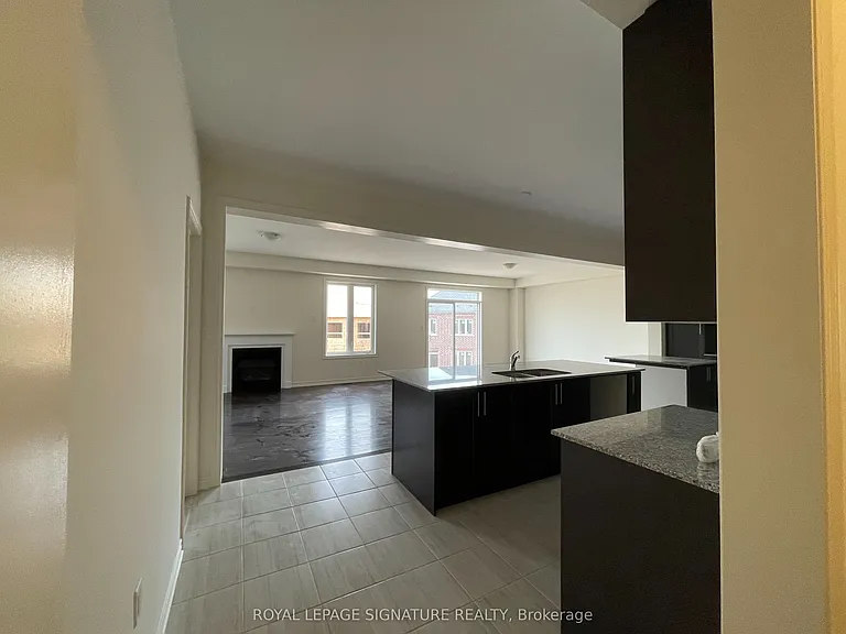 1231 Plymouth Dr — Photo 3