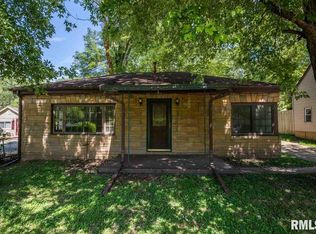1115 Meadow Ave, East Peoria, IL 61611