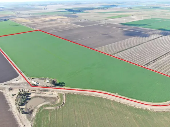 2334 S Inland Dr, Stockton, CA 95206