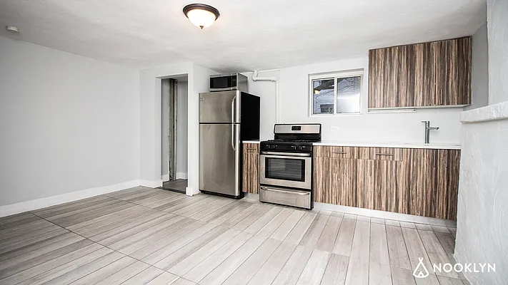 Rented by Nooklyn NYC LLC | media 11