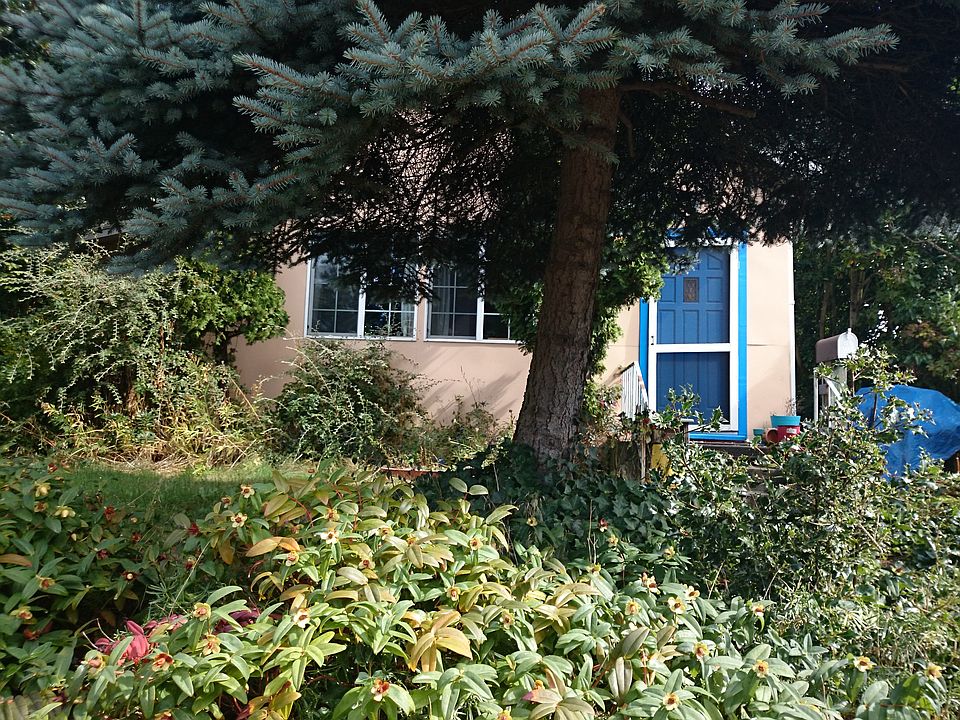 2nd image of 8020 11th Ave NW