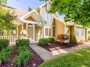 41 Hunting Spg, Rochester, NY 14624