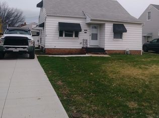 32001 Pendley Rd, Willowick, OH 44095