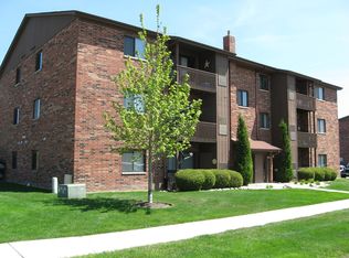 15701 Peggy Ln APT 4, Oak Forest, IL 60452