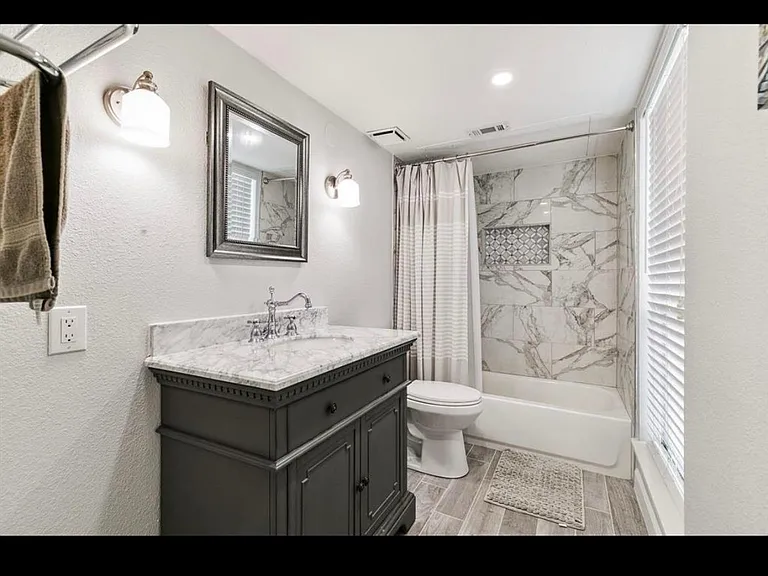 6220 Bentwood Trl #1502 — Photo 24
