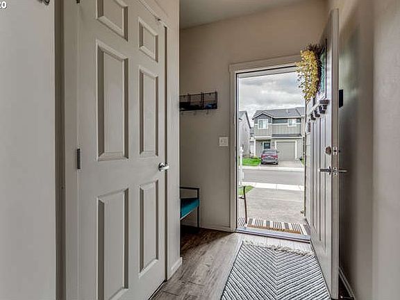 4th image of 1318 NE 83rd Dr