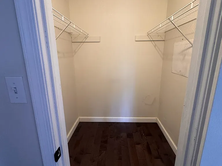 Master Walk In Closet